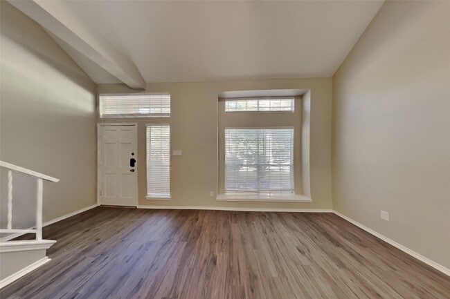 Building Photo - 4327 Palmer Plantation Dr