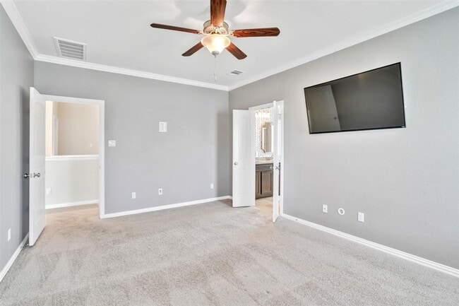 Building Photo - 617 Rancho Verde Dr