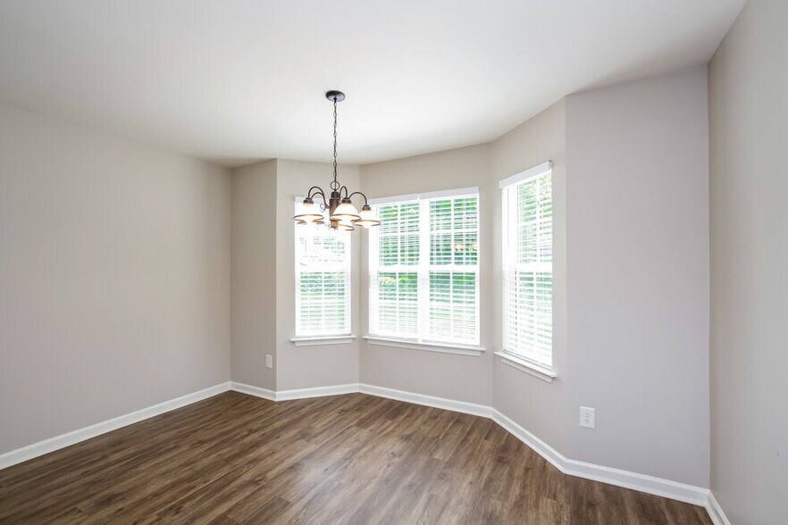 Building Photo - 9008 Broad Ridge Ct
