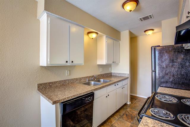 Building Photo - 5113 Herrick Ct