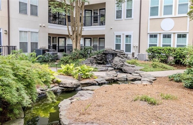 Building Photo - 1850 Cotillion Dr