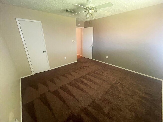 Building Photo - 11326 Sagemeadow Ln
