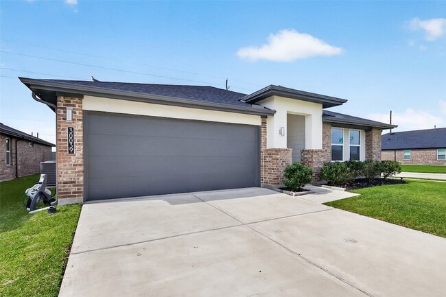 Building Photo - 30039 Gallatin River Ln