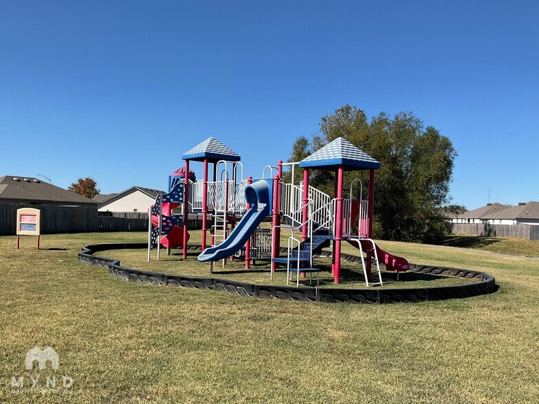 Building Photo - 12405 Solandra Cir