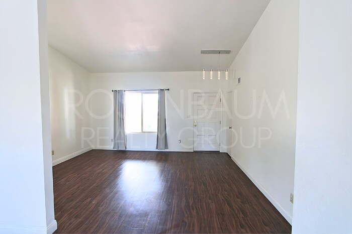 Building Photo - 621 W Los Lagos Vista Ave