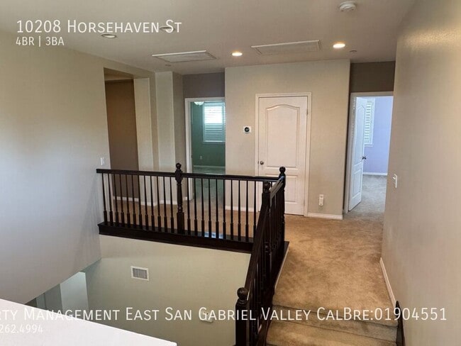 Building Photo - 10208 Horse Haven St