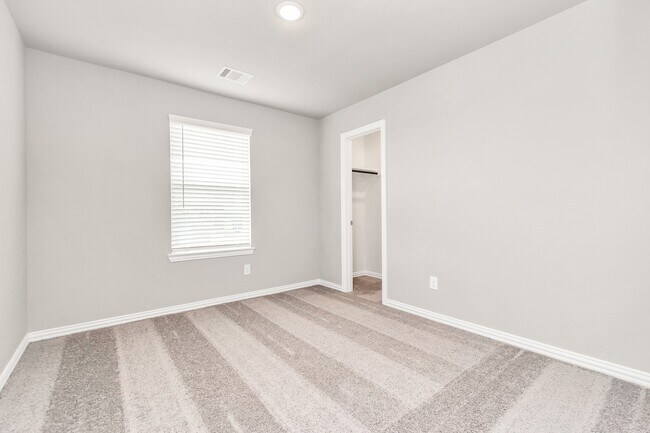 Building Photo - 4615 Seagrass Knoll Dr