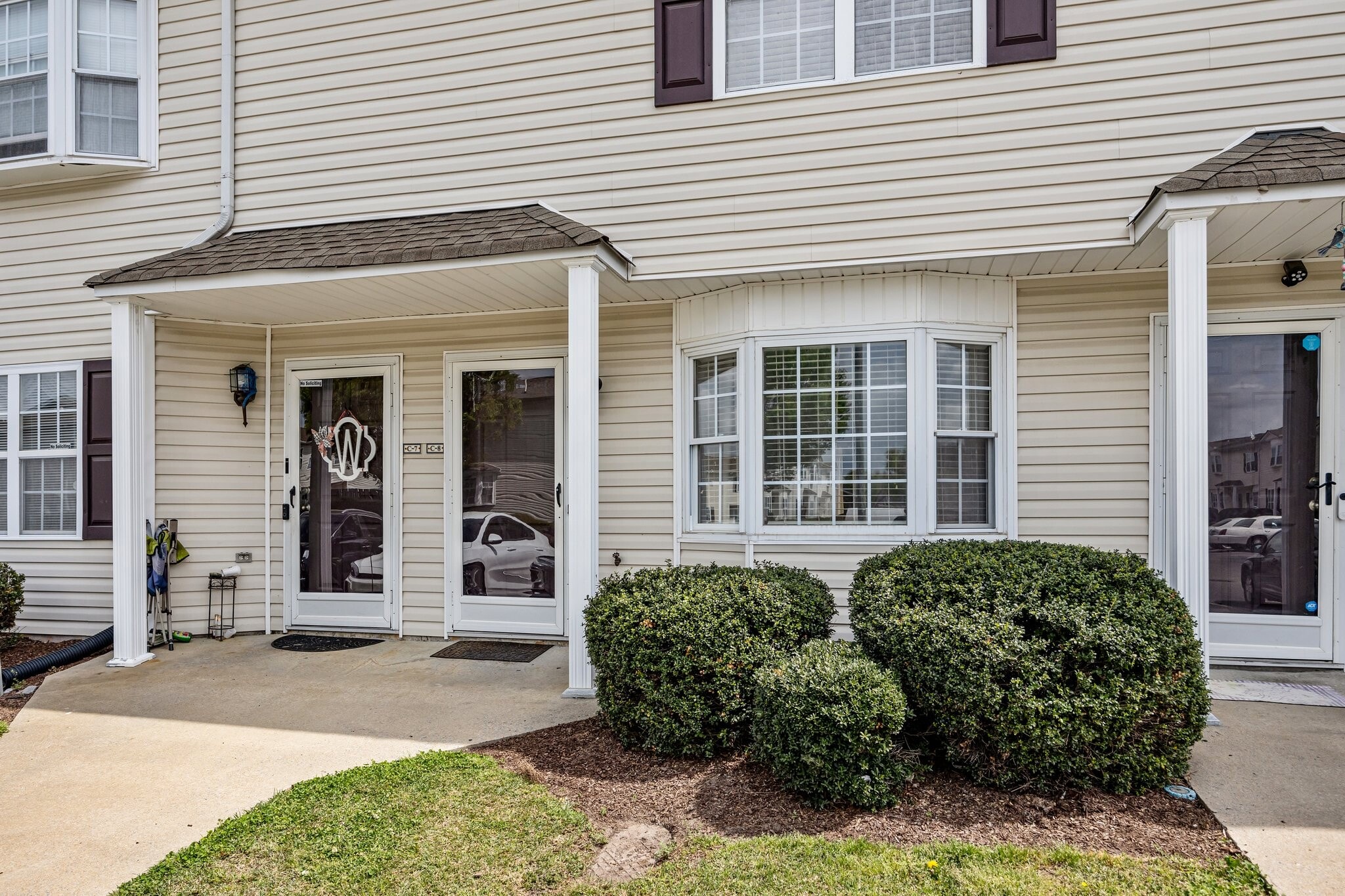 Building Photo - 3809 E Vancroft Cir