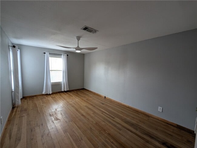Building Photo - 3561 Monterrey St