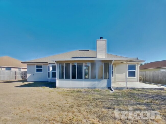 Building Photo - 585 Fallen Timbers Dr