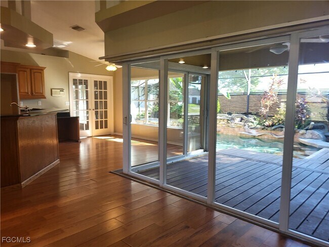 Building Photo - 2115 NW 3rd Ave