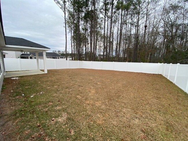 Building Photo - One-Level Home in Heritage at New Riversid...