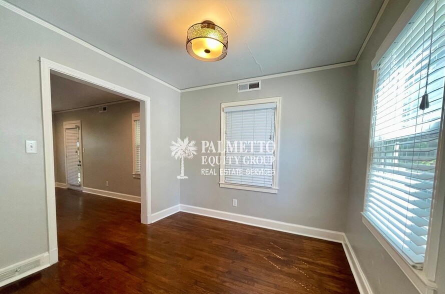 Building Photo - 1311 Cardinal Pl