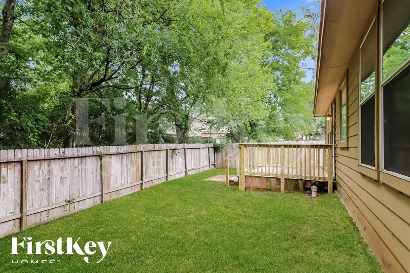 Building Photo - 13029 Victoria Regina Dr