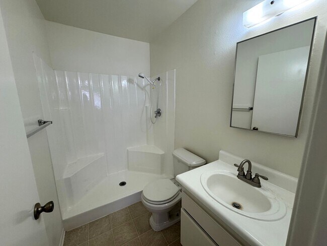 Building Photo - East Ventura Duplex – 2 Bedroom, 1.75 Bath with Private Yard