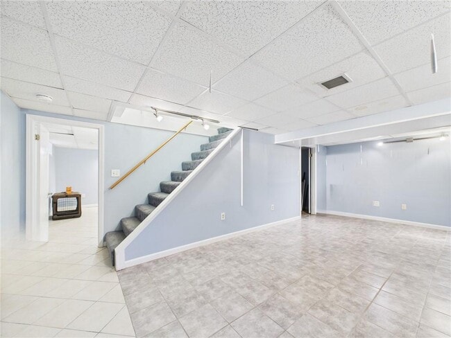 Building Photo - 124 Edgeworth Ave