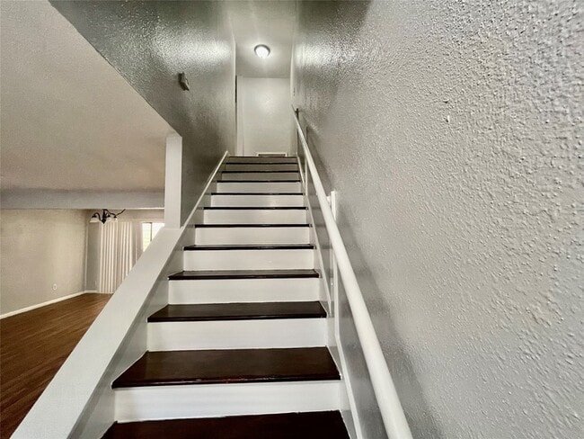 Building Photo - 2019 Place Rebecca Ln