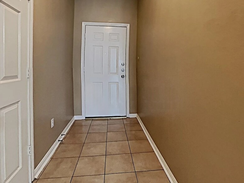 Building Photo - 17214 April Valley Ct