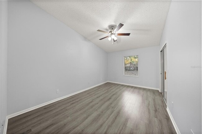 Building Photo - 10441 SW 85th Ct