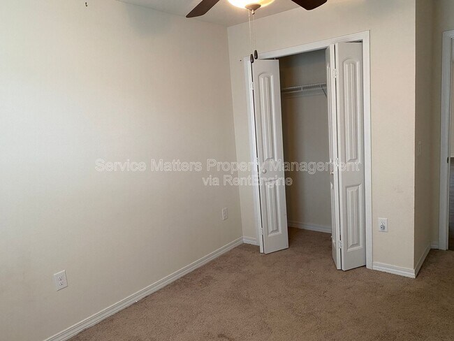 Building Photo - 5582 Peach Dr