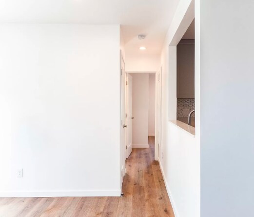 Hallway - 5256 Meridian St