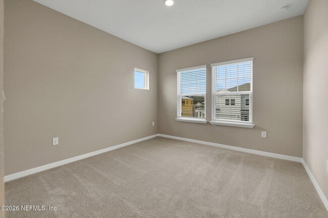 Building Photo - 365 Cherry Elm Dr