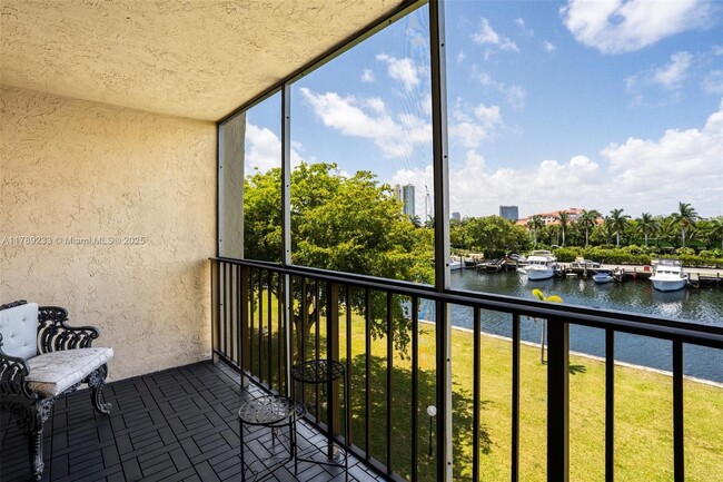 Building Photo - 601 Three Islands Boulevard