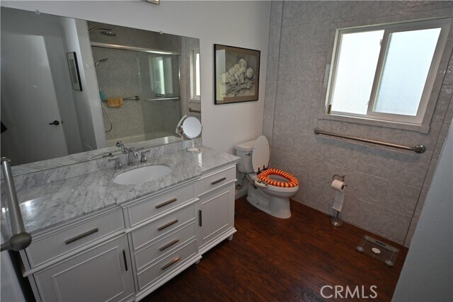 Building Photo - 28132 Via Chocano