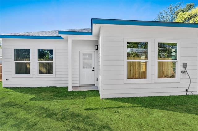 Building Photo - 2724 Swanson St