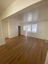 Building Photo - 44 Werden St