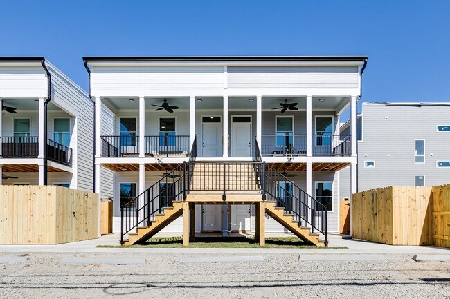 Building Photo - 1131 N 29th St