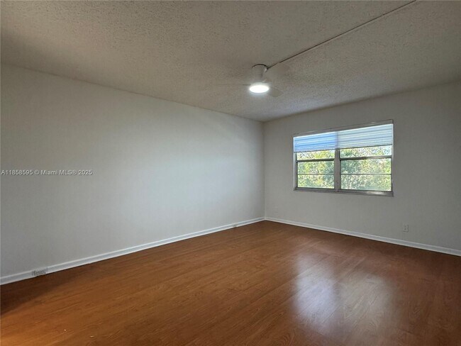 Building Photo - 1151 SW 128th Terrace