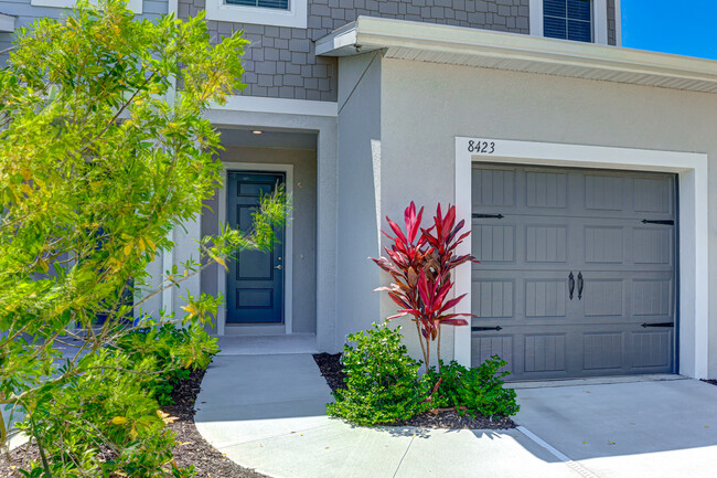 Building Photo - 8423 Canyon Creek Trail