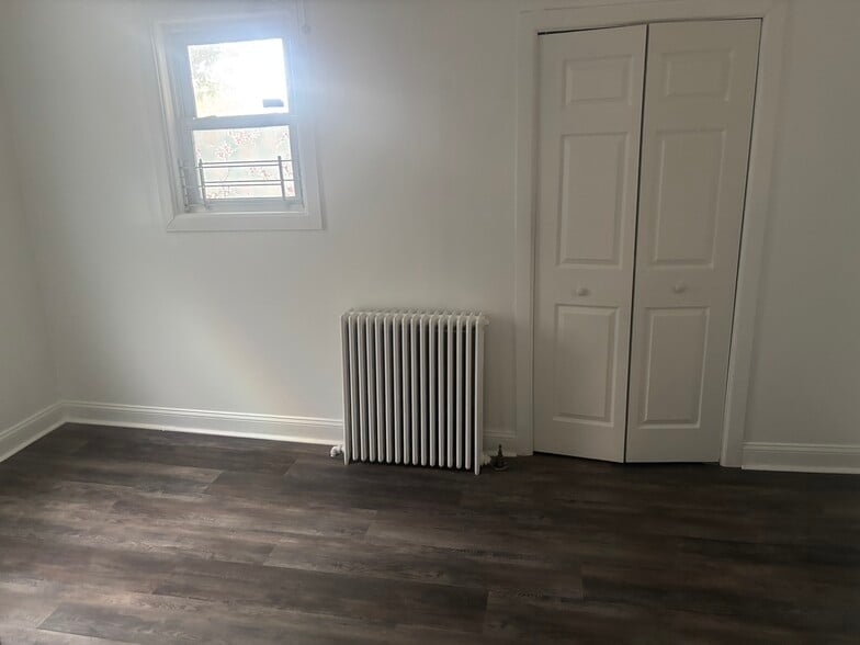 Building Photo - 120 Glenwood Ave