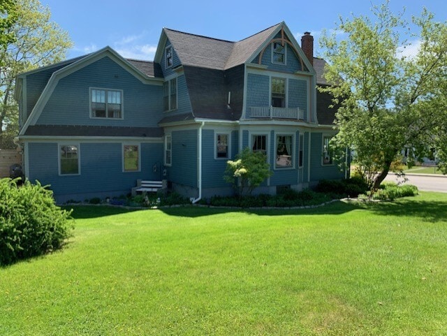 Building Photo - 10 Pine Point Rd