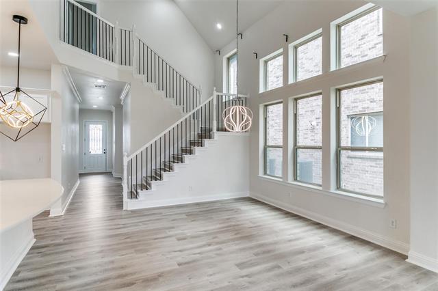 Building Photo - 523 Paddock Way