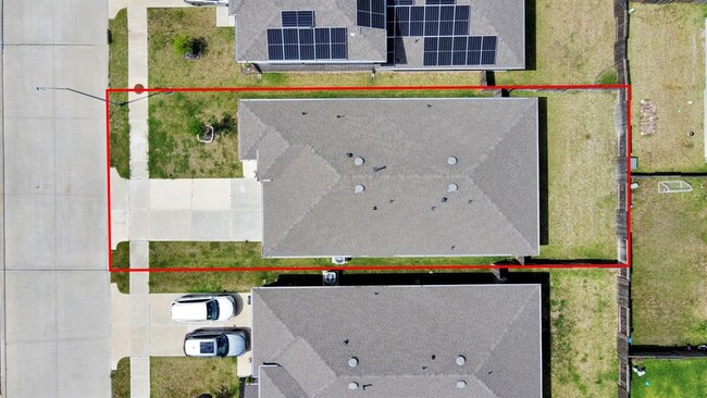 Building Photo - 7007 Fleetwood Crescent Wy