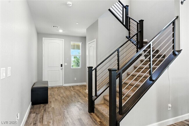 Building Photo - 3243 Avernus Ave