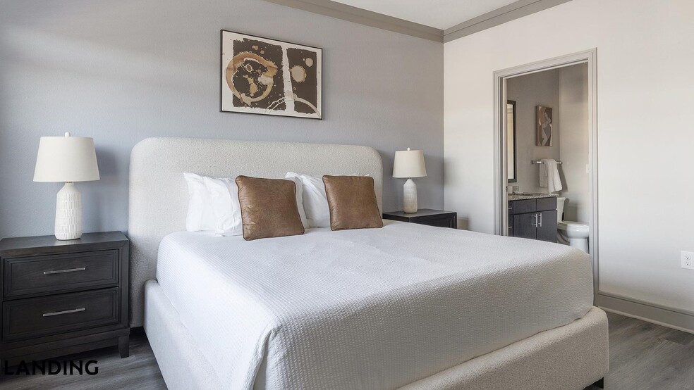 Building Photo - 6300 F 423