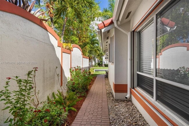 Building Photo - 1140 SW 150th Terrace