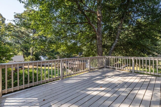 Building Photo - 1759 Regency Park Walk