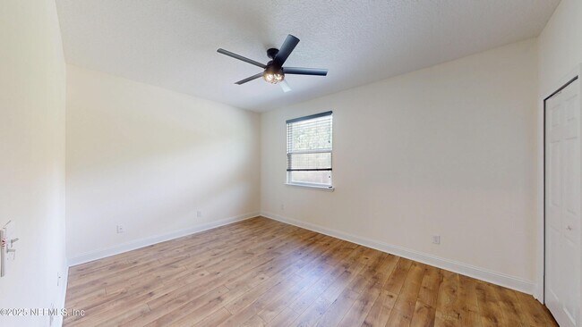 Building Photo - 415 Fever Hammock Dr