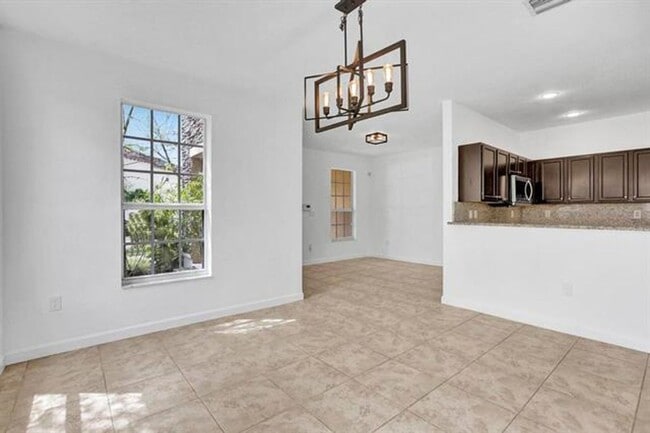 Building Photo - 9081 SW 169th Ct