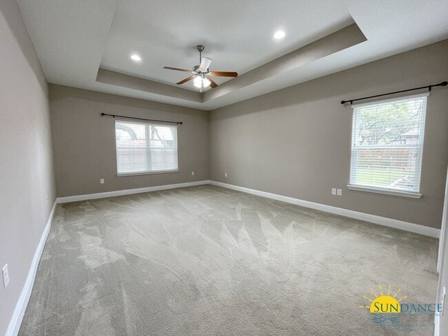 Building Photo - Gorgeous 4 Bedroom Home in Shalimar