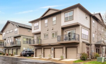Building Photo - Perfect Location! 2 Bedroom, 2.5 Bathroom!...