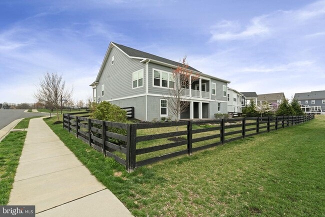 Building Photo - 25609 Lockhart Ln