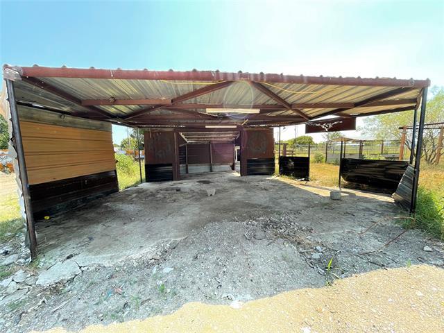 Building Photo - 7976 Bearhill Rd