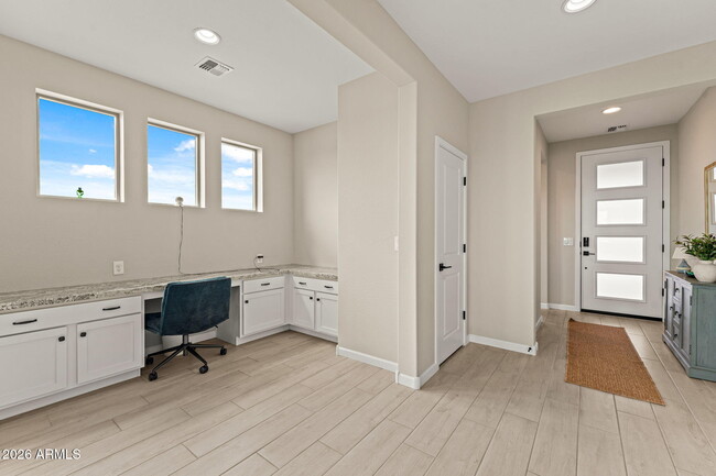 Building Photo - 4074 Prairie Schooner Rd