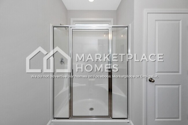 Building Photo - 113 Saylor Rose Dr