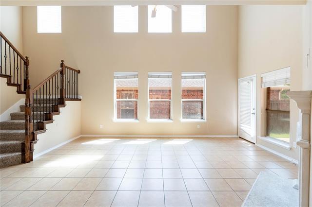 Building Photo - 2233 Canyon Point